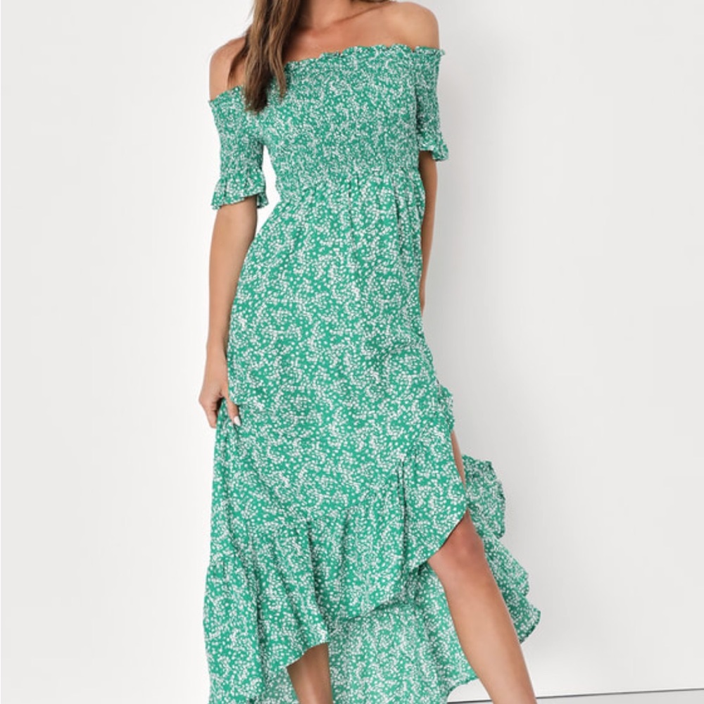 Lulu’s Fleur-tation Green Floral Print Off-the-Shoulder Midi Dress